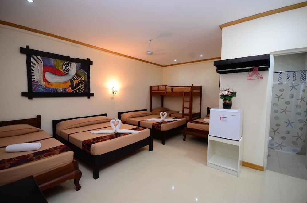 Reddoorz Premium Near Pristine Beach Puerto Princesa Esterno foto