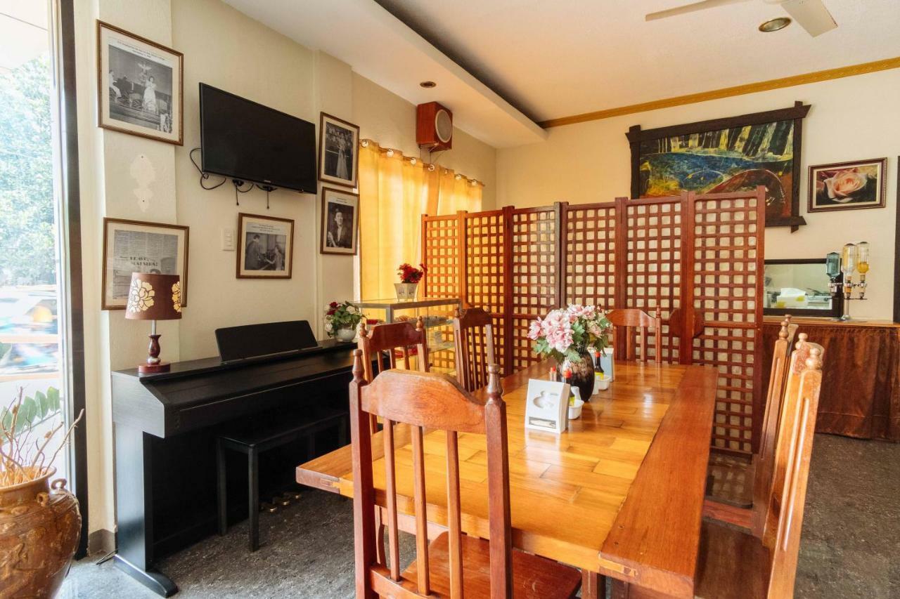 Reddoorz Premium Near Pristine Beach Puerto Princesa Esterno foto