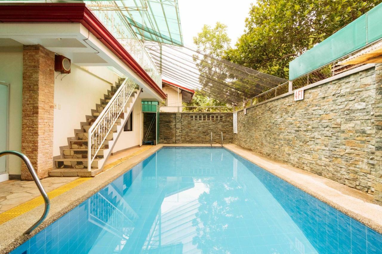 Reddoorz Premium Near Pristine Beach Puerto Princesa Esterno foto