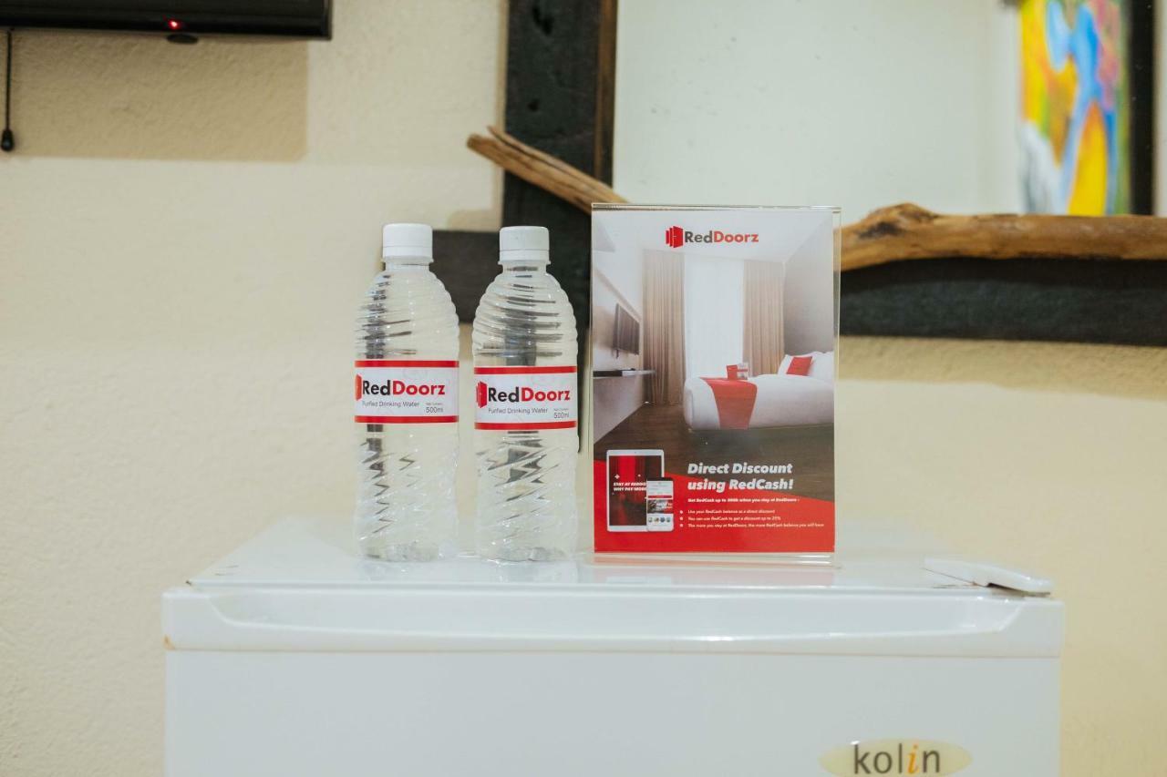 Reddoorz Premium Near Pristine Beach Puerto Princesa Esterno foto